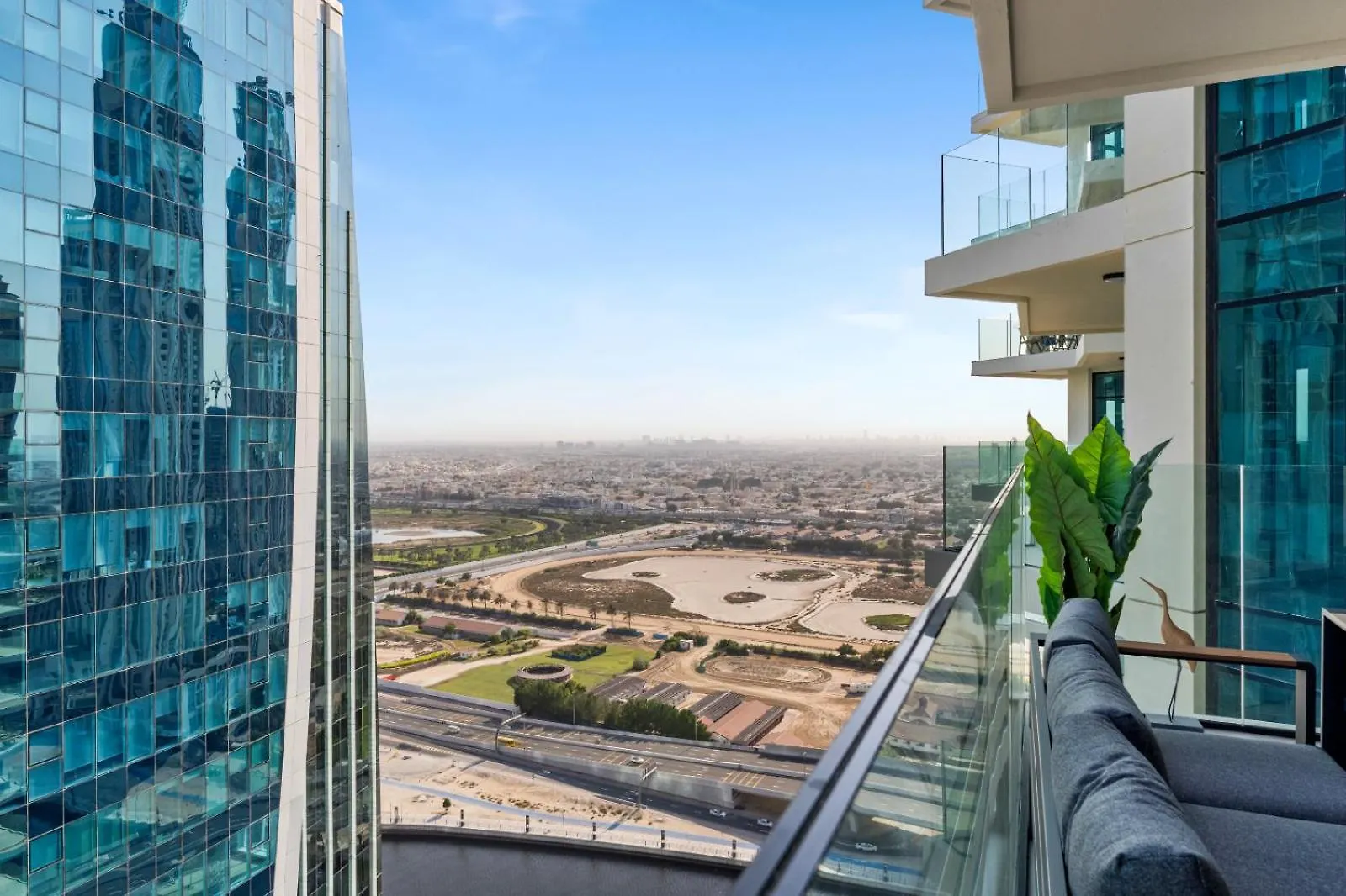 Apartment Lux Retreat 2 Bedroom In Just 5 Min From Burj Khalifa Dubai