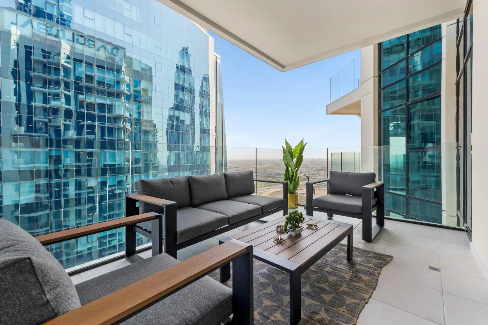 Lux Retreat 2 Bedroom In Just 5 Min From Burj Khalifa دبي 0*,