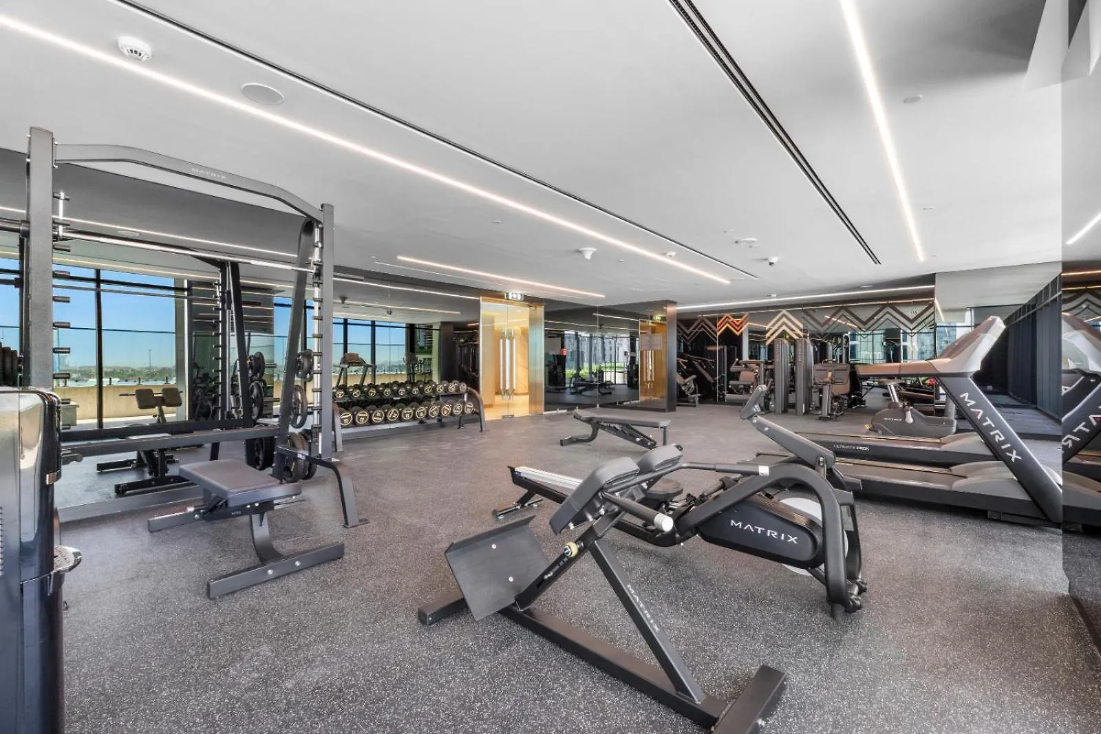 Lux Retreat 2 Bedroom In Just 5 Min From Burj Khalifa ドバイ アパート