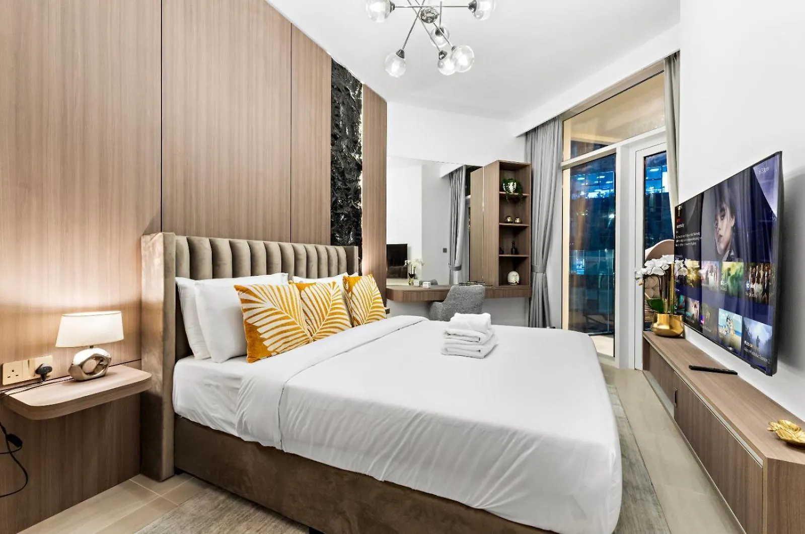 Lux Retreat 2 Bedroom In Just 5 Min From Burj Khalifa ドバイ